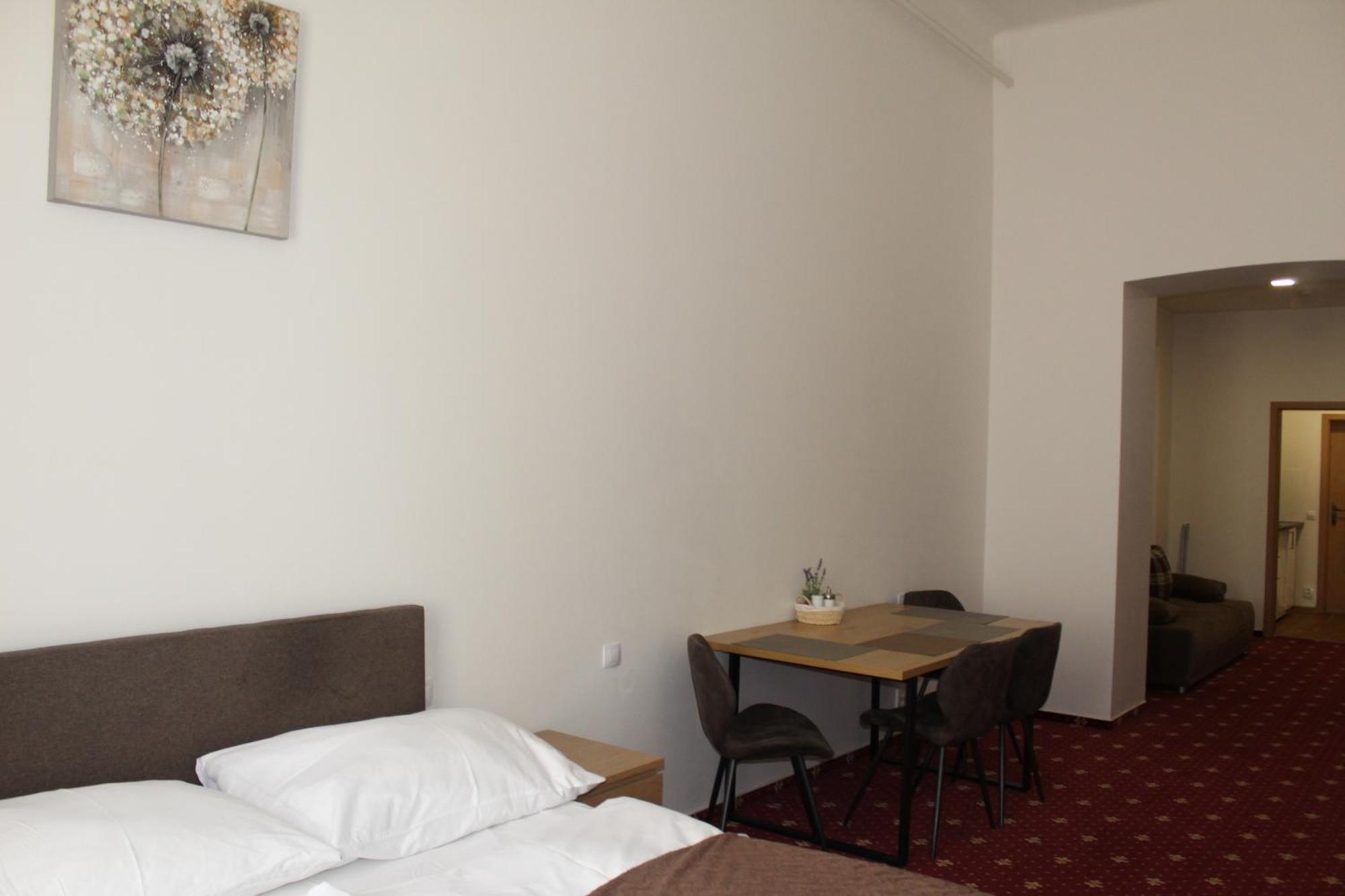 Apartamento Sokolska Praga Exterior foto
